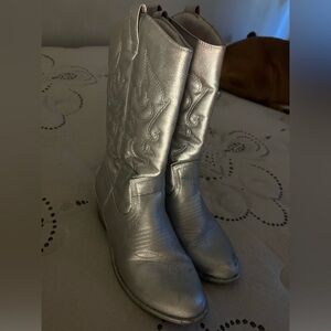 Painted silver cowboy boots